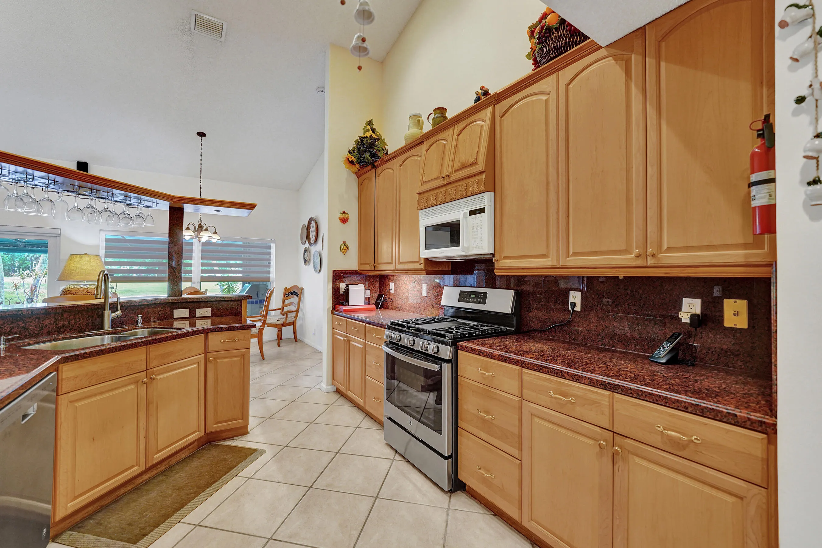 Property photo 36