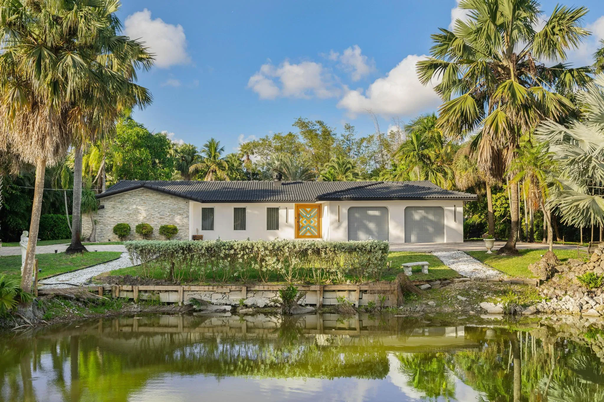 11621 NW 21st Ct-2