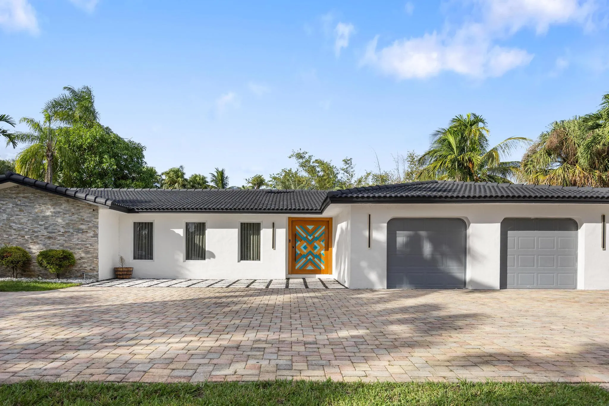 11621 NW 21st Ct-9