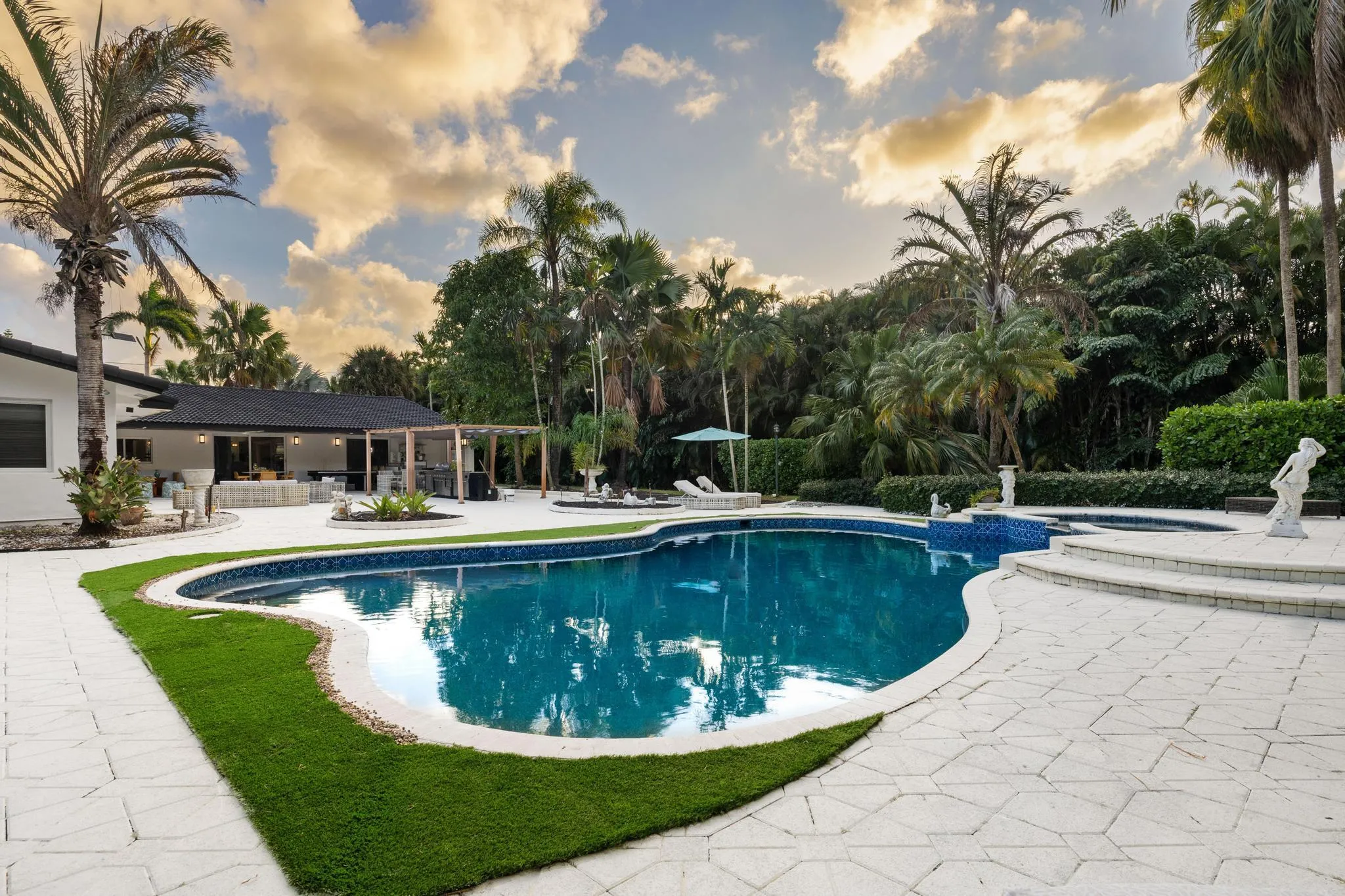 11621 NW 21st Ct-75