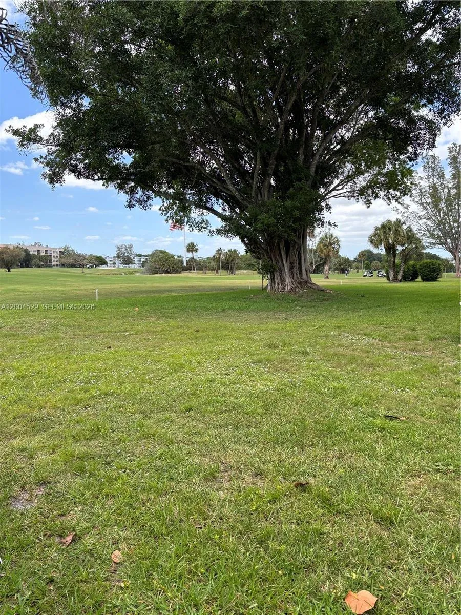 GOLF COURSE VIEW