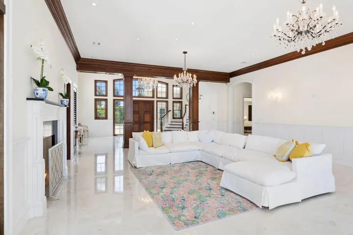 Living_Room__Open-Concept_Flow__Natural_
