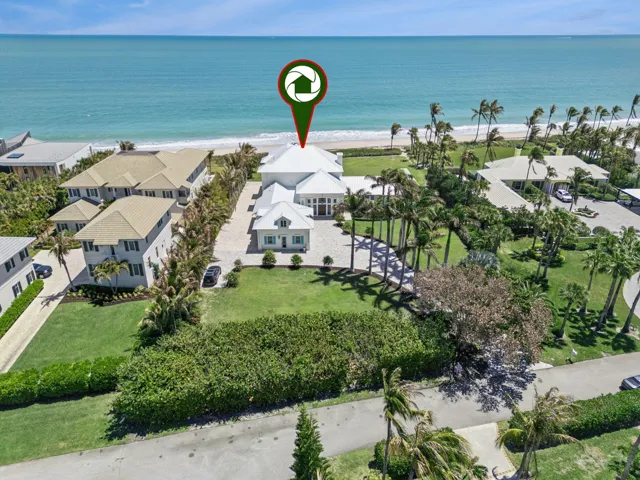 Aerial_Perspective__Prestigious_Vero_Bea