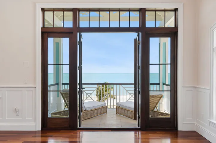 Coastal_View__Unobstructed_Ocean_Horizon