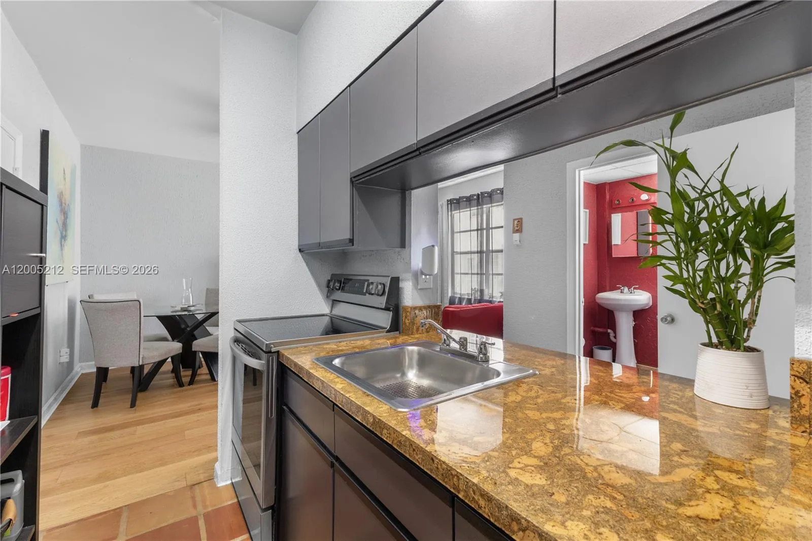 Property photo 13