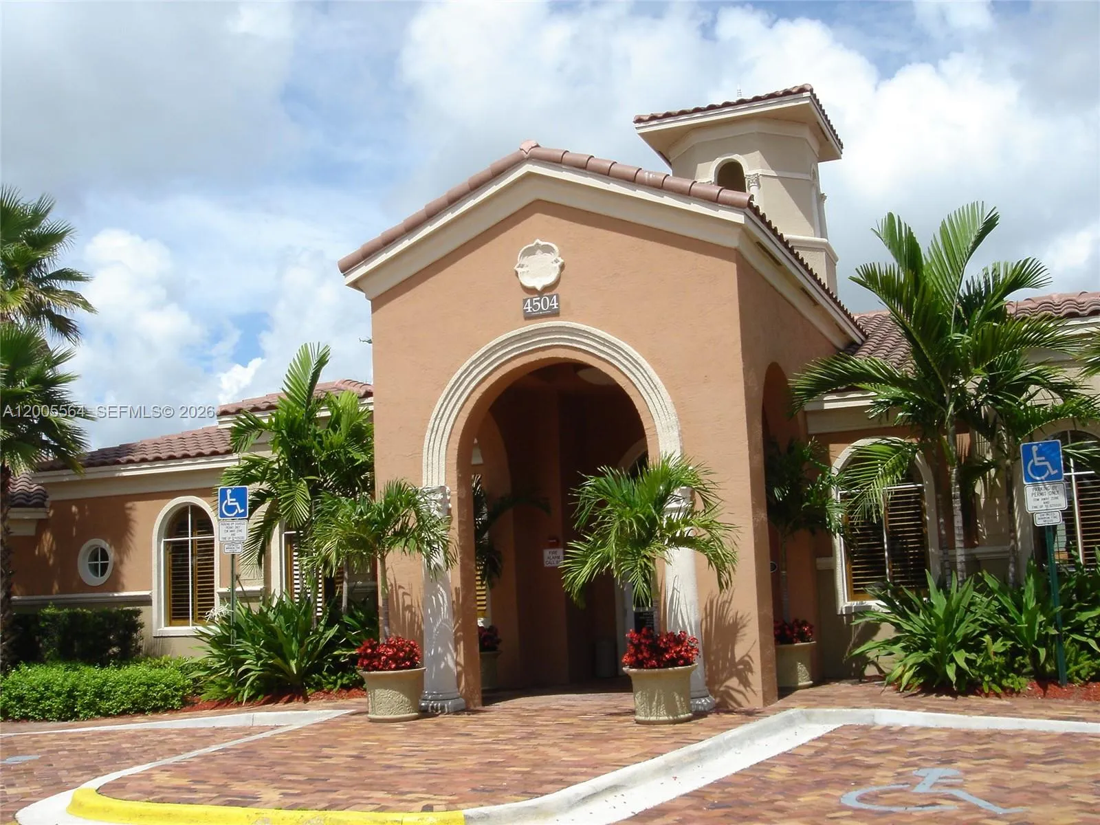 Property photo 33