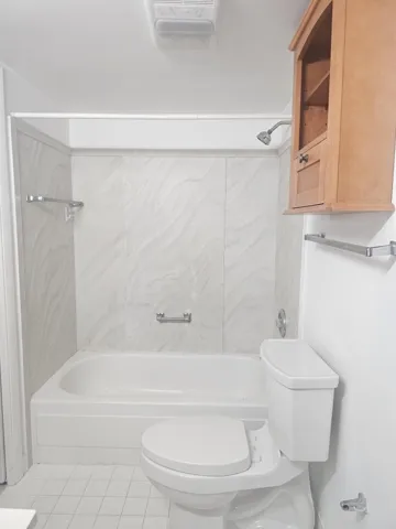 Bath Room 1