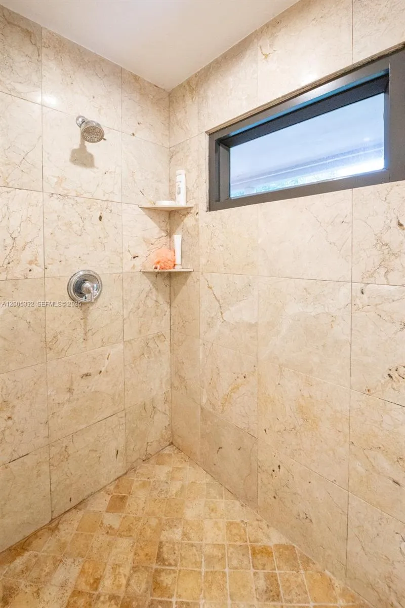 Property photo 92