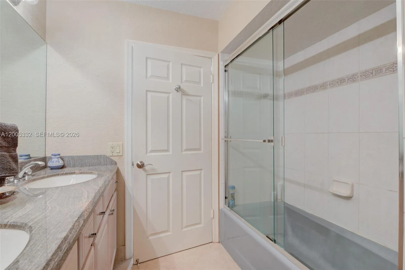 Property photo 131