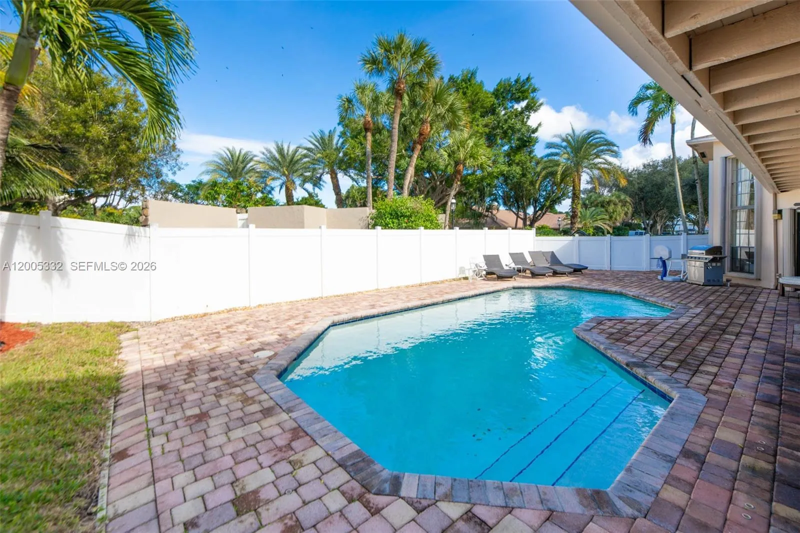 Property photo 145