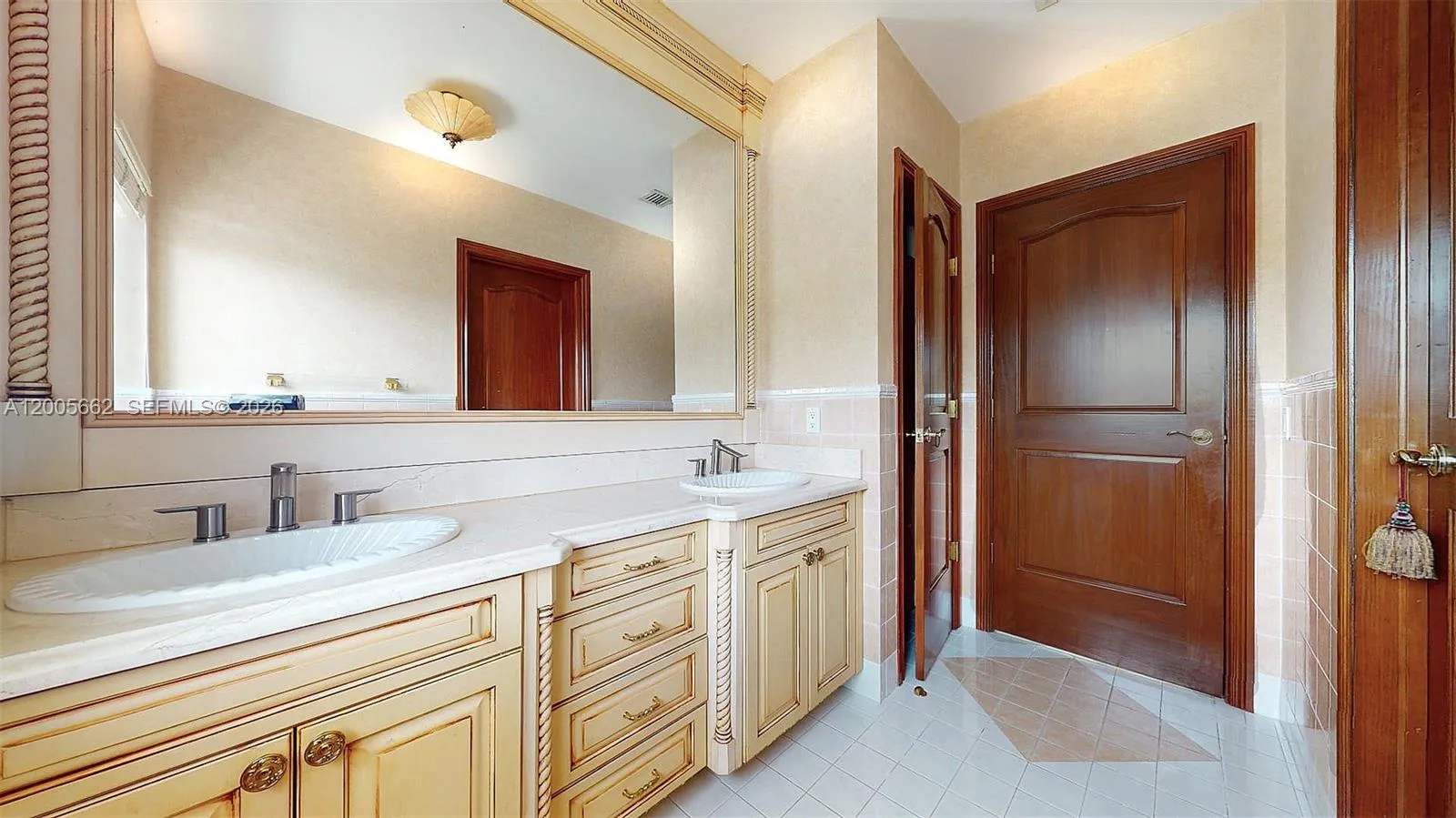 Property photo 62