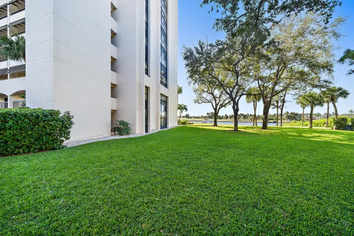 070-356GolfviewRd-903-NorthPalmBeach-FUL