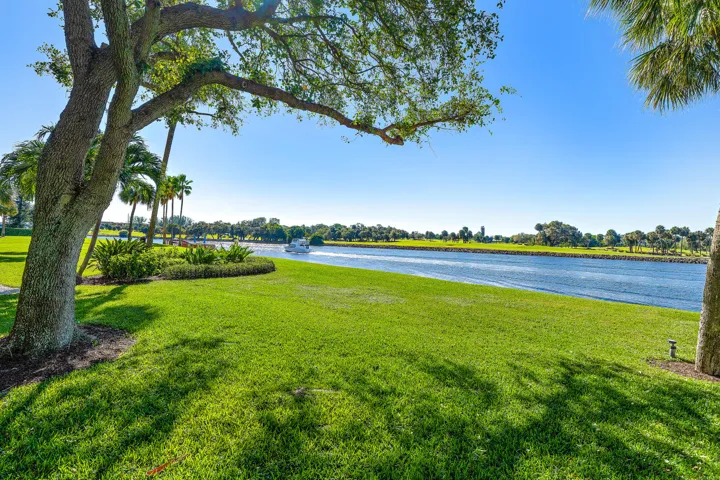 071-356GolfviewRd-903-NorthPalmBeach-FUL
