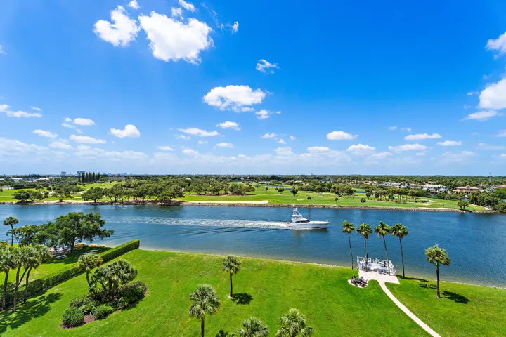 067-356GolfviewRd-903-NorthPalmBeach-FUL