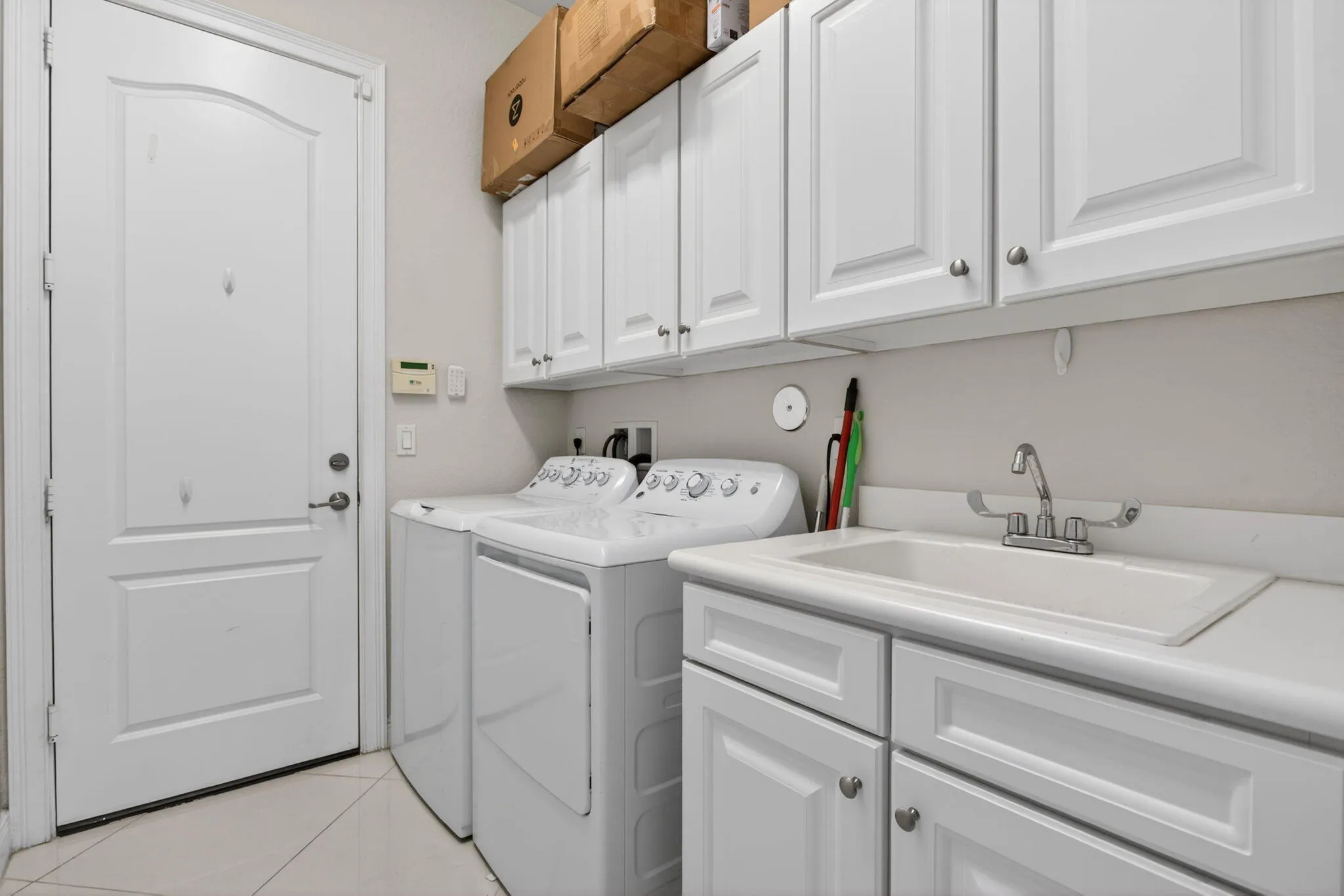 34-web-or-mls-8850-6753