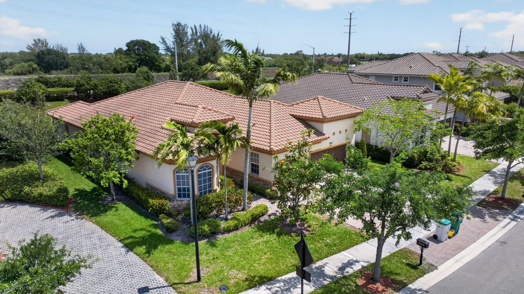 10-web-or-mls-8850--8