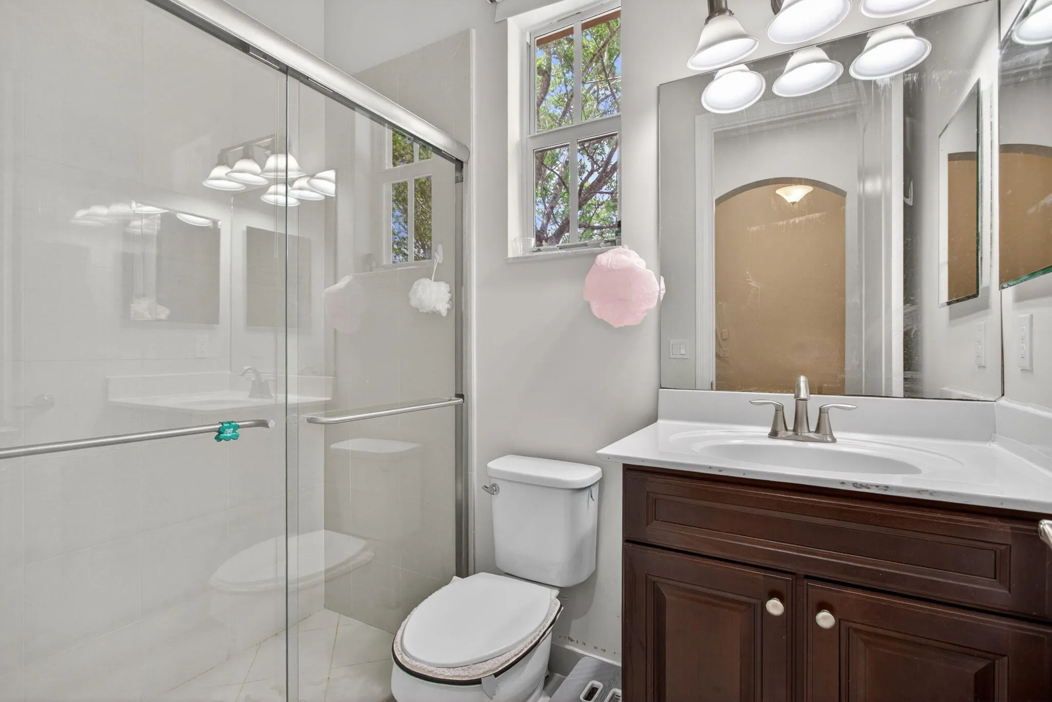 27-web-or-mls-8850-6713