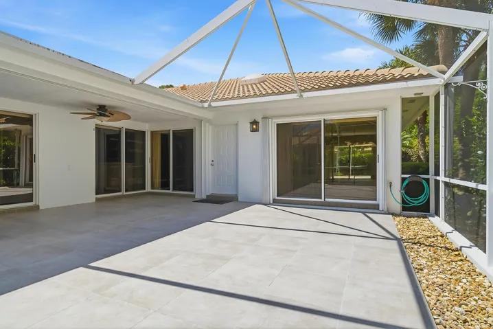 9502-CHAPMAN-OAK-CT-33410-028