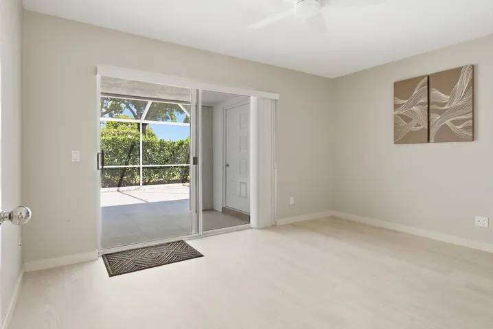9502-CHAPMAN-OAK-CT-33410-019