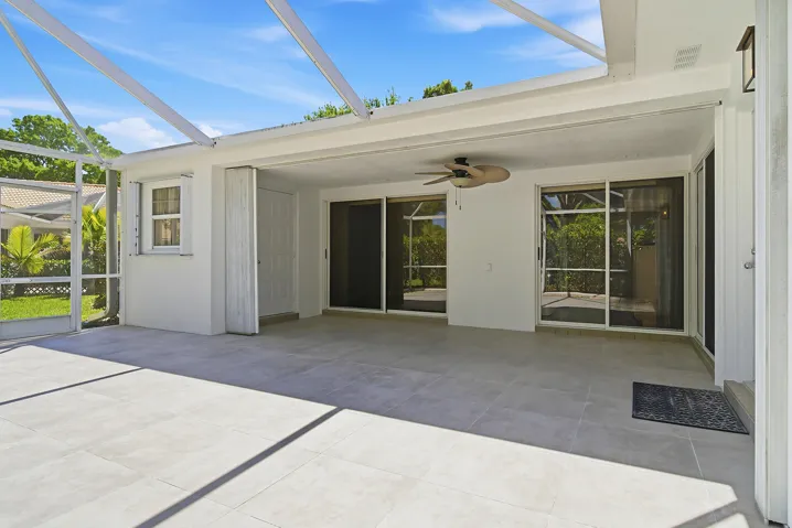 9502-CHAPMAN-OAK-CT-33410-027