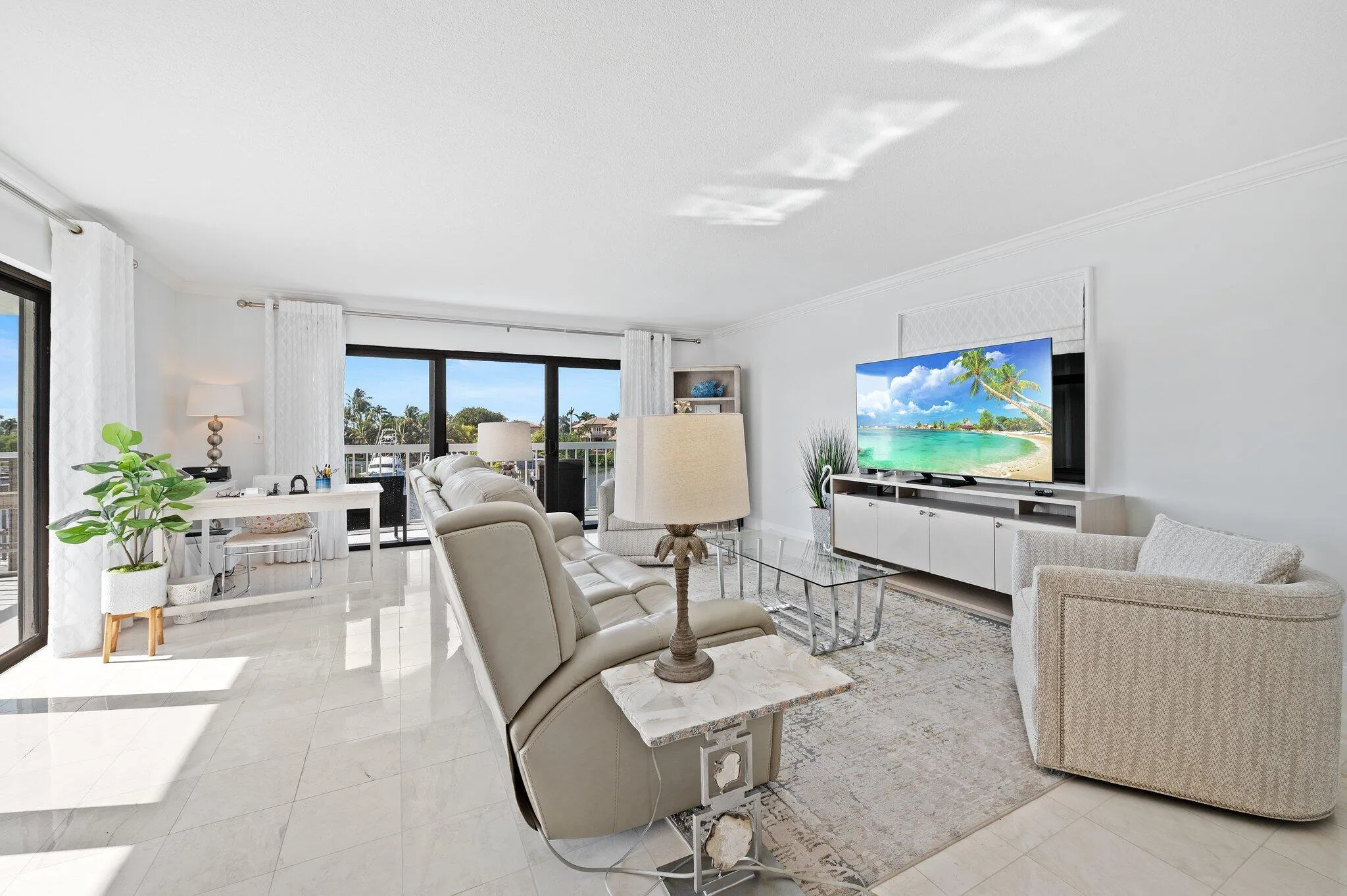 9-web-or-mls-3501-s-ocean-blvd-307