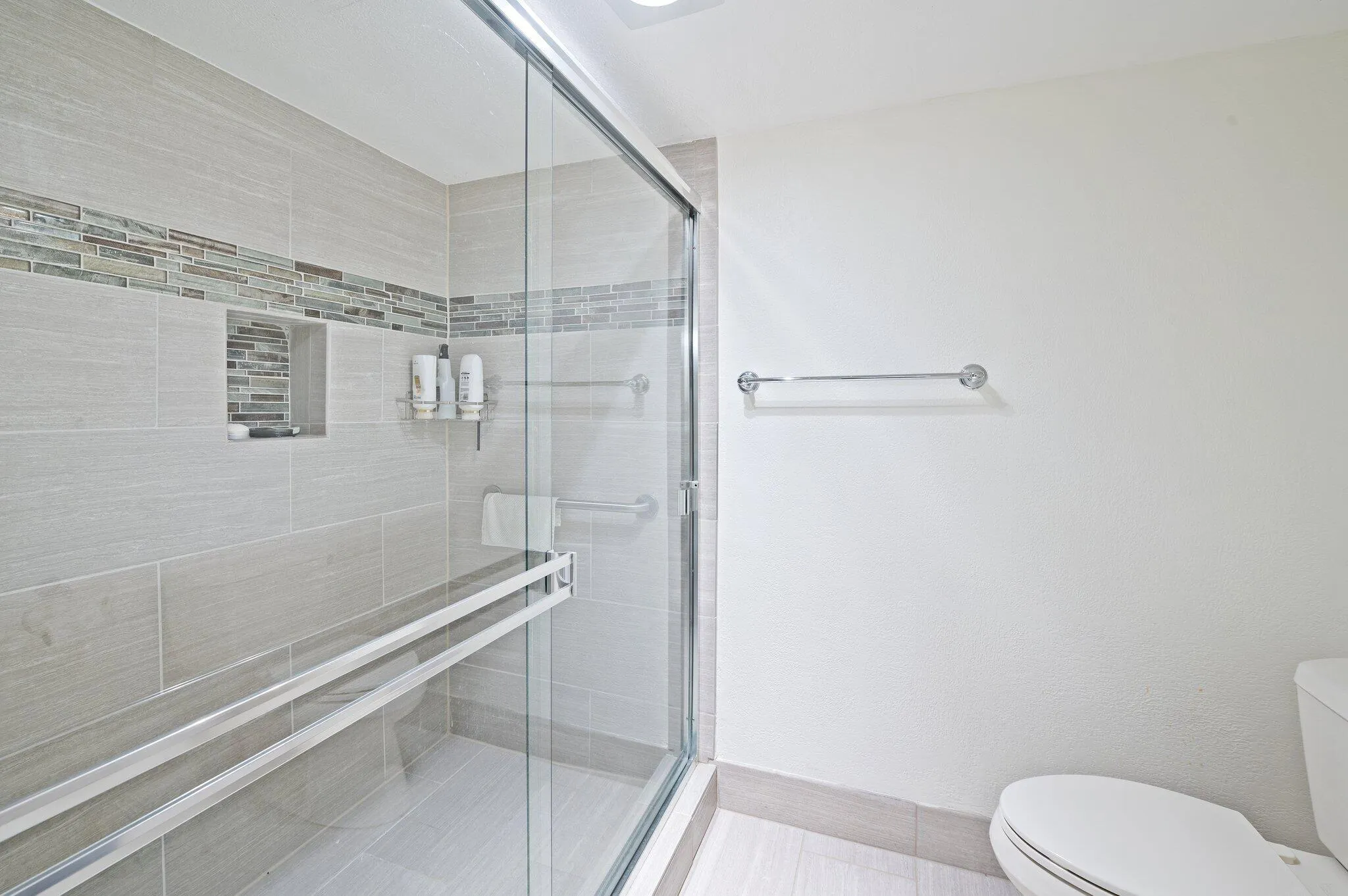 24-web-or-mls-3501-s-ocean-blvd-307