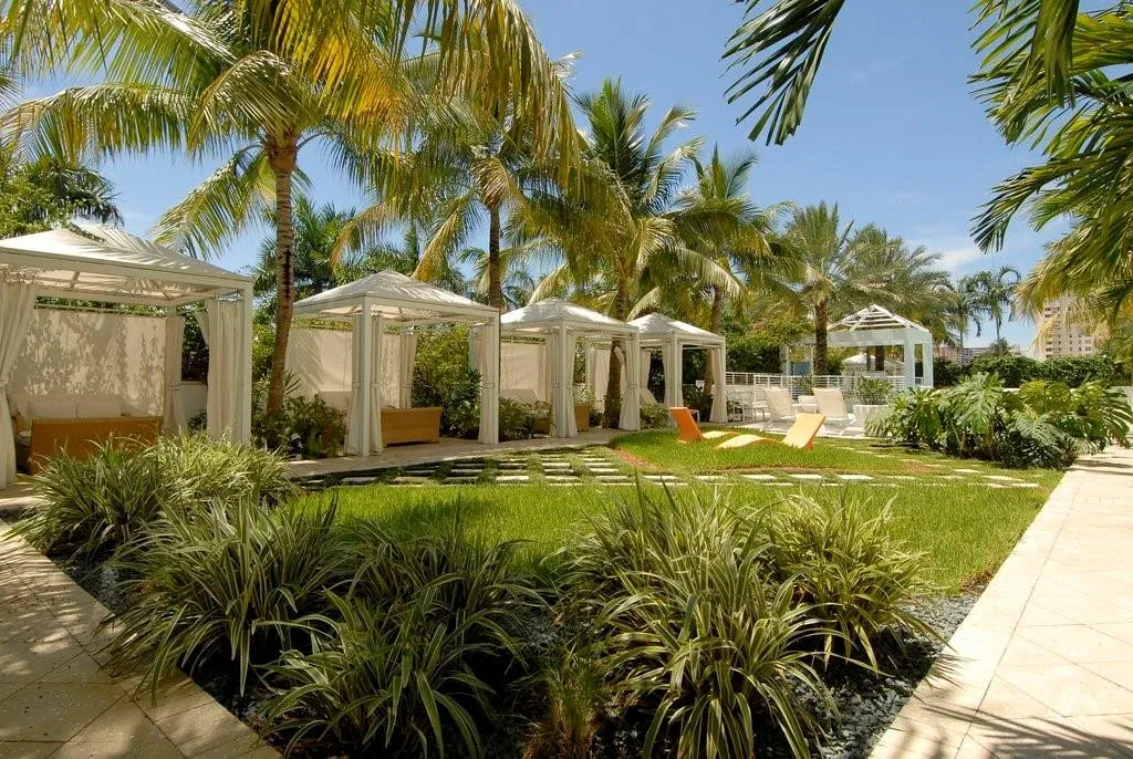 Pool cabanas