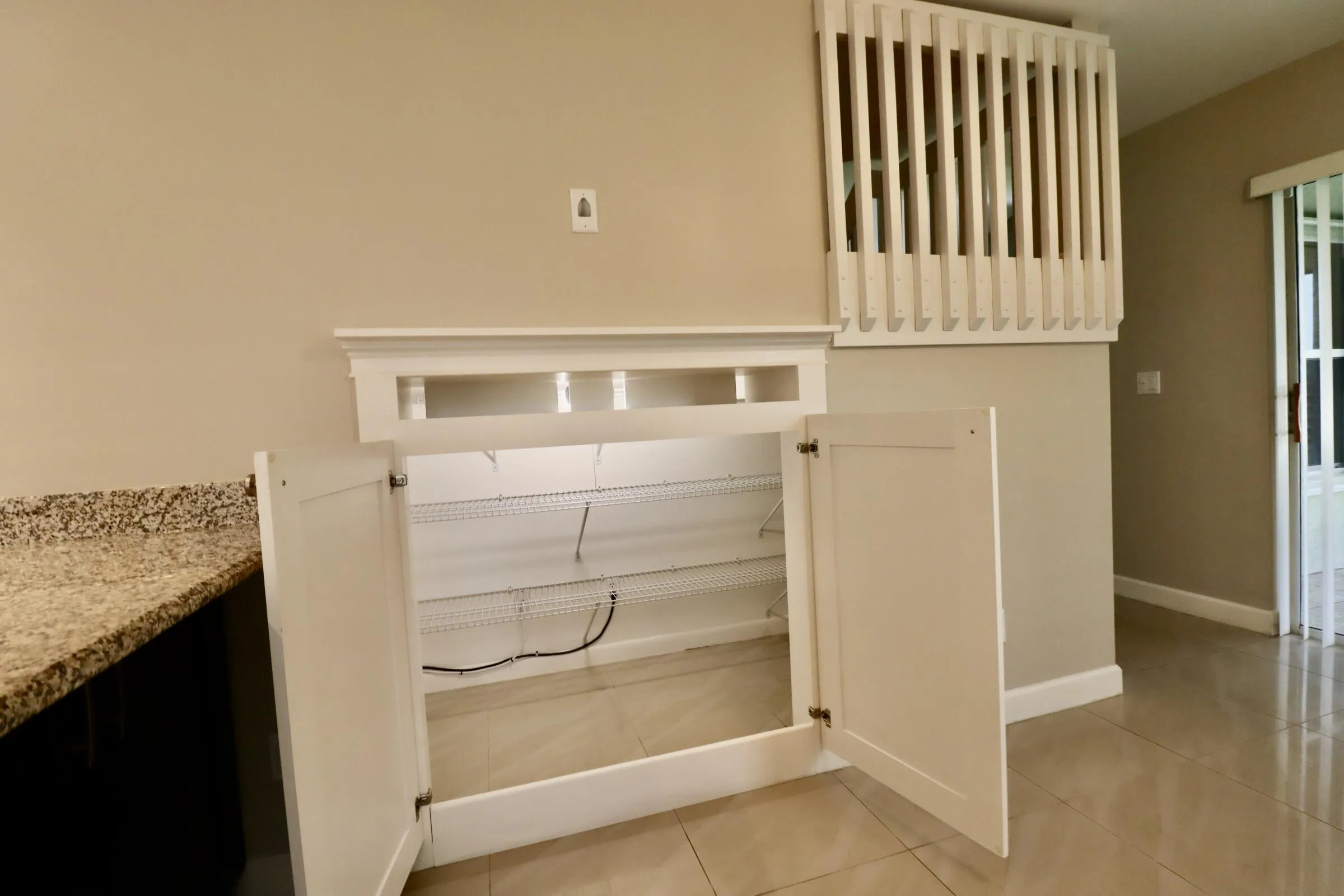 8-Pantry