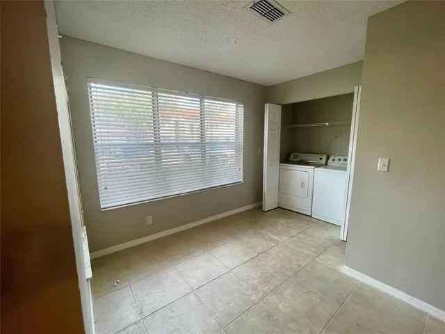 4.den and laundry