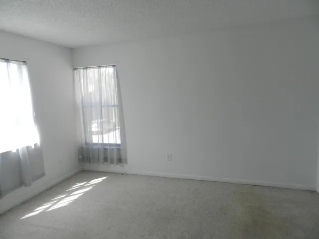 LAKE VIEW9
