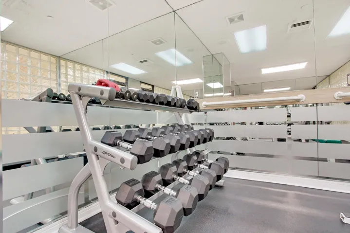 Gym 4