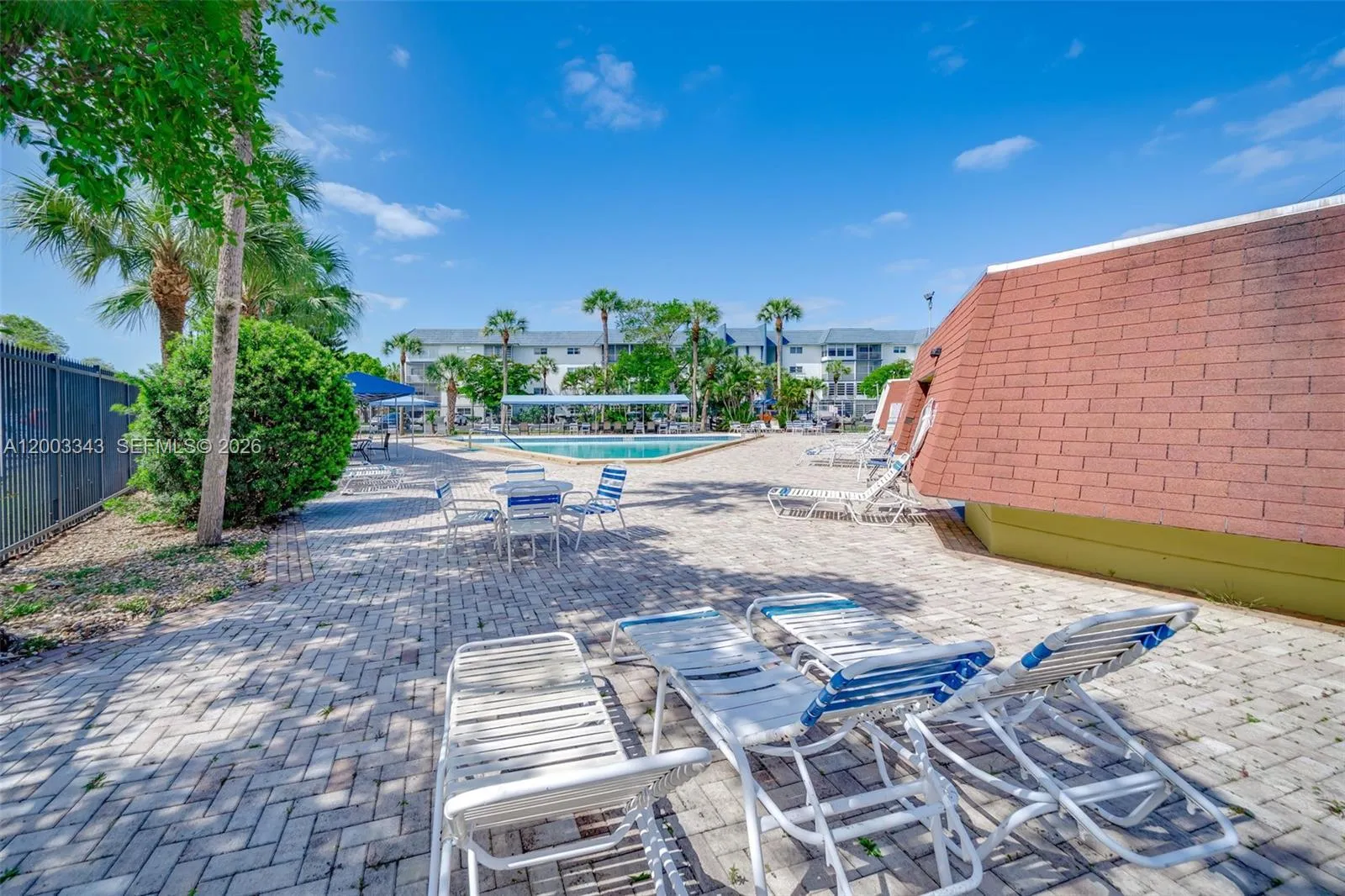 Community Pool 4770 NW 21st St #208 Lauderhill, Fl