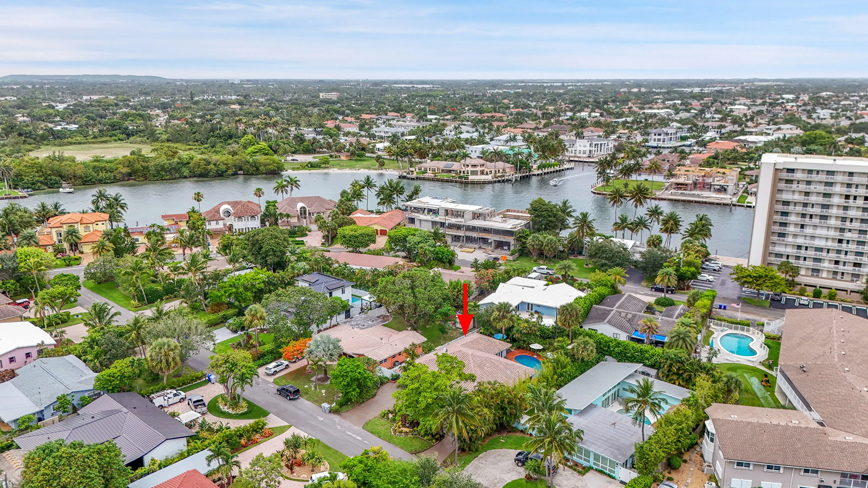 aerial view showing proximity to intercoastal
