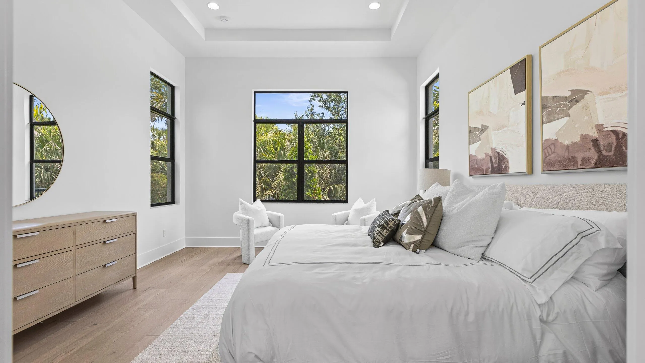 Owner's Suite staged