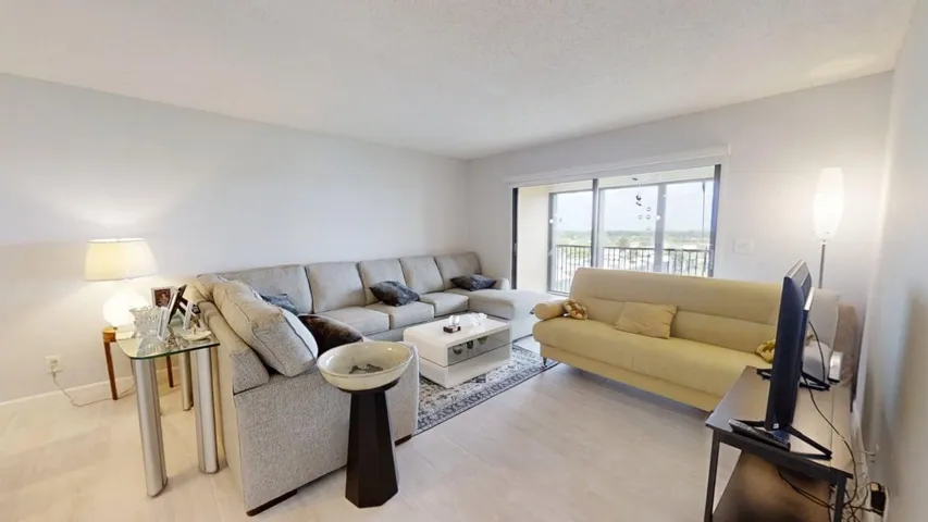 Living Room w view of Lake