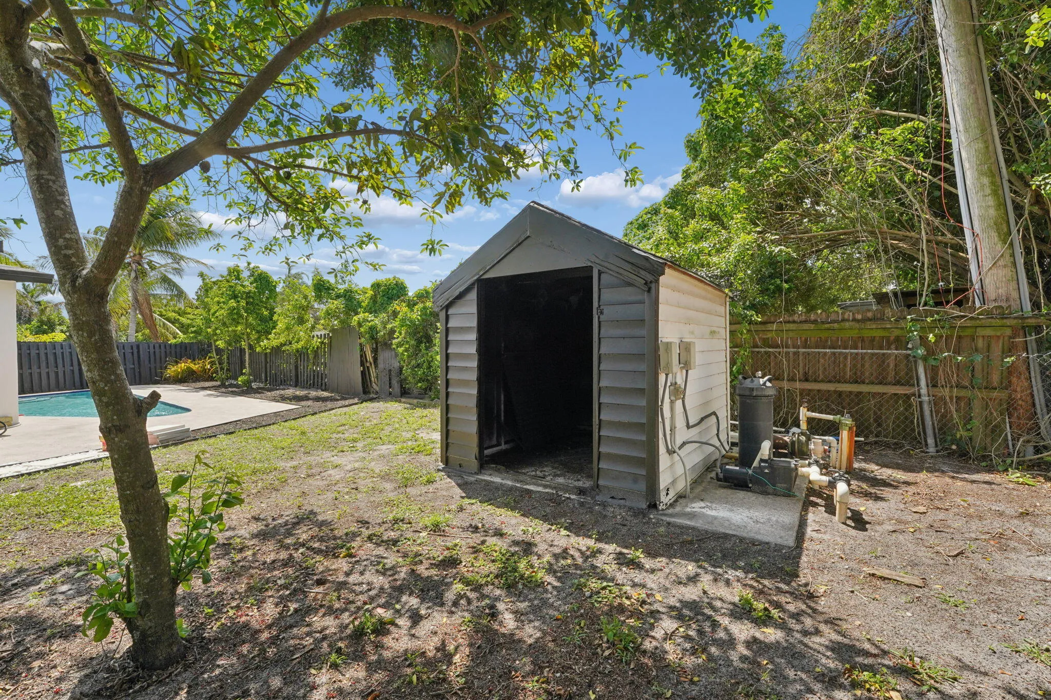 shed