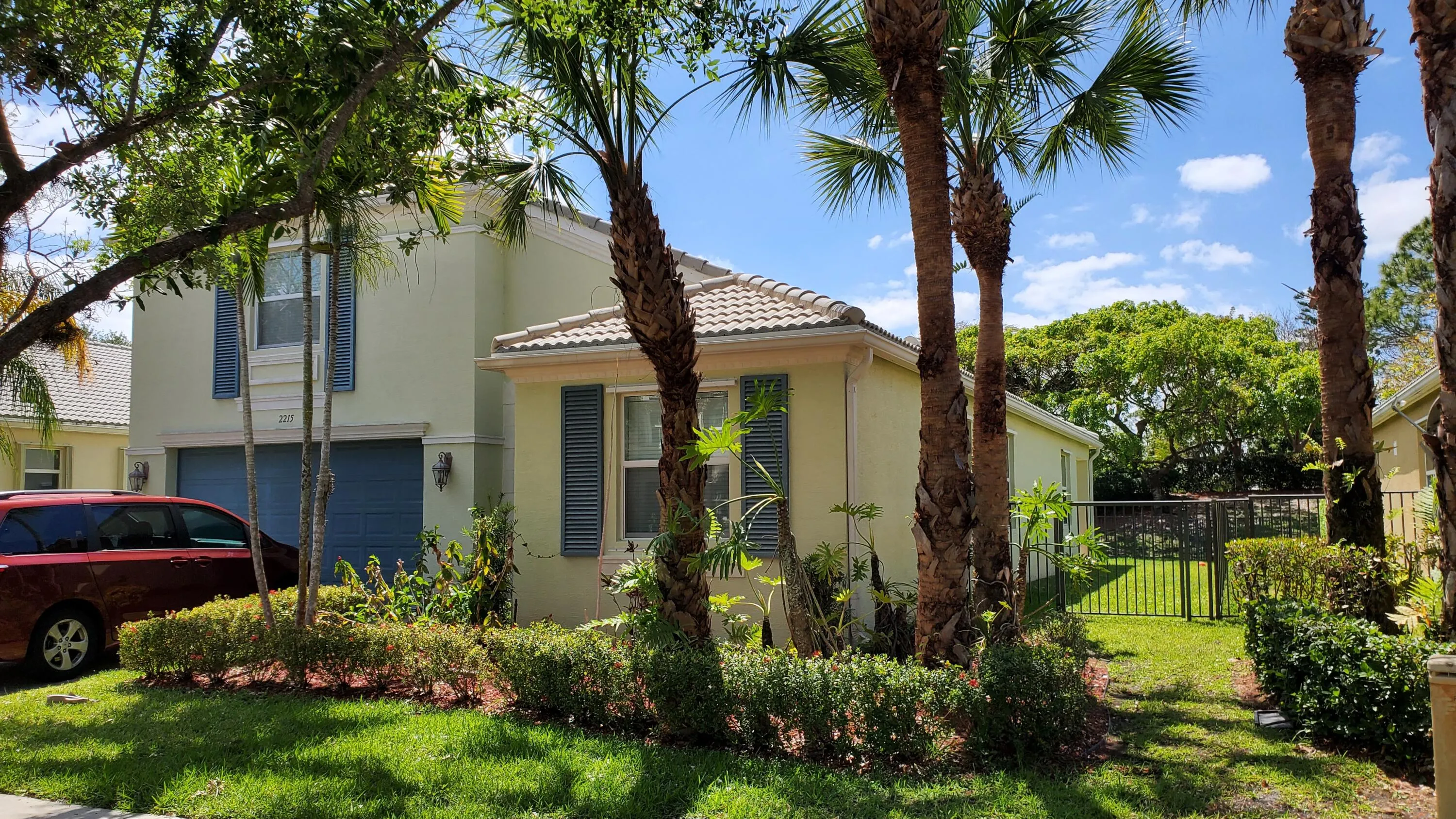 Nice landscaping and fenced yard.