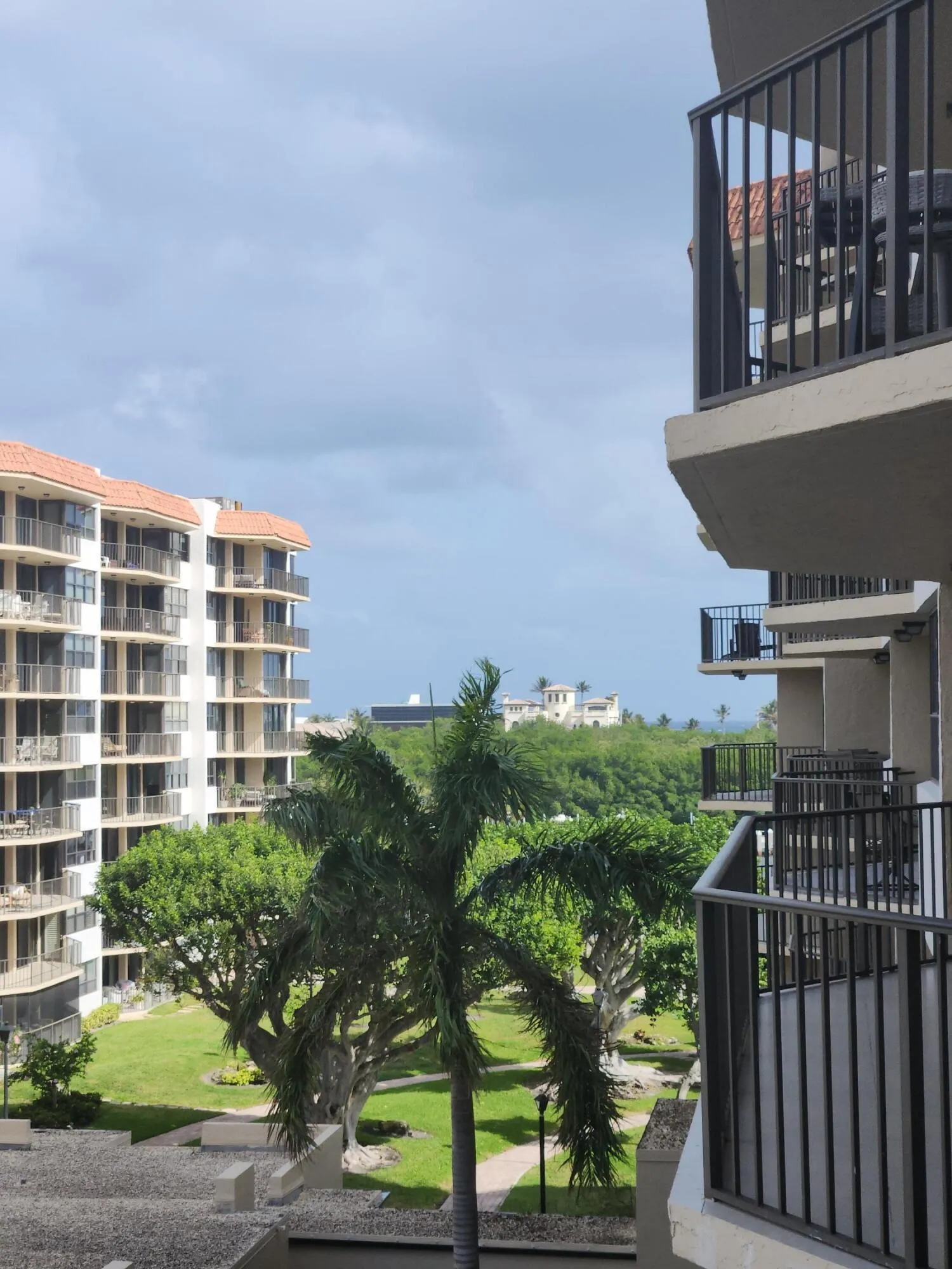 859 Jeffery street unit 506 20