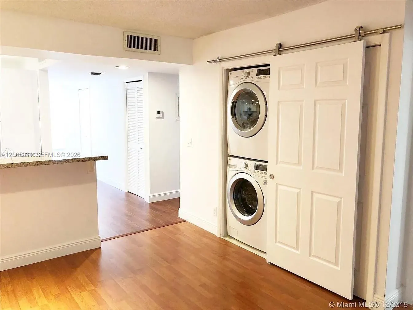 FULL SIZE WASHER & DRIER
