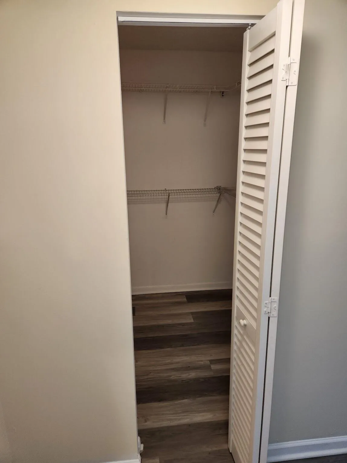 walkin closet