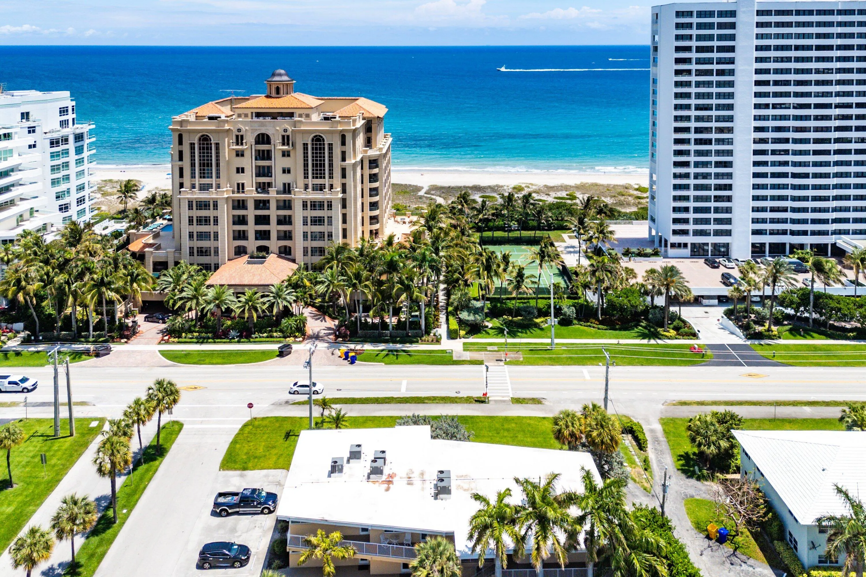 Beach Access is right across the street - South side of Luxuria