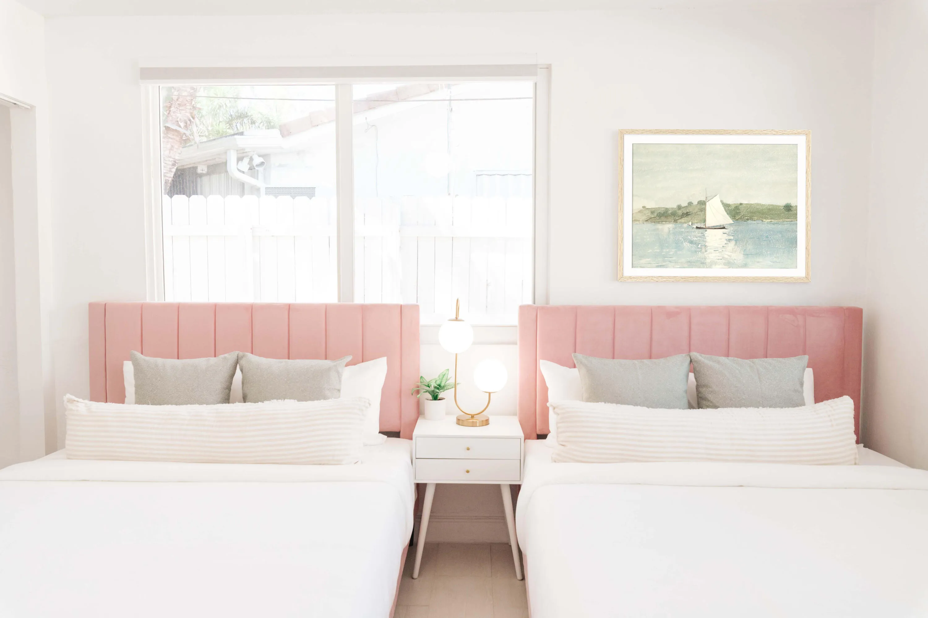 3057 Guest bedroom 1