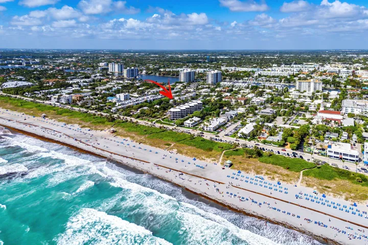 Walkability score is a 10! Located two short blocks to famous Atlantic Avenue and just three homes to the beach.