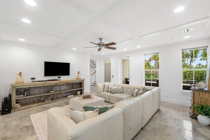 013-1108CoconutRow-DelrayBeach-FL-33483-