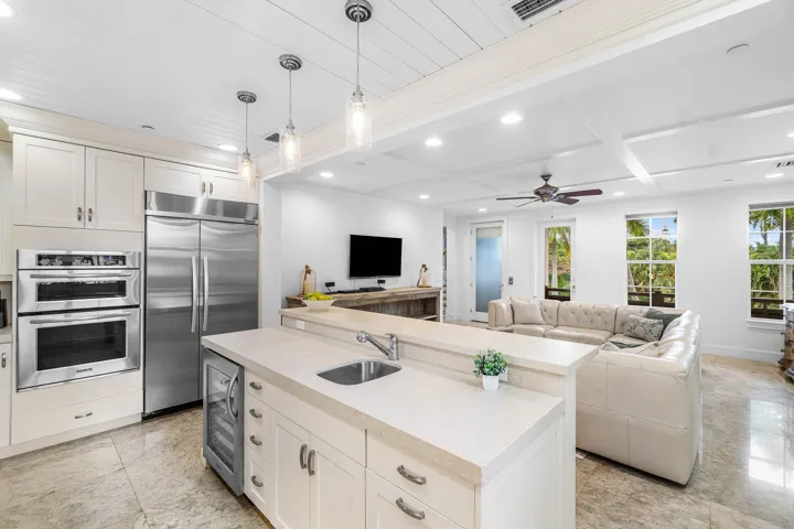 007-1108CoconutRow-DelrayBeach-FL-33483-