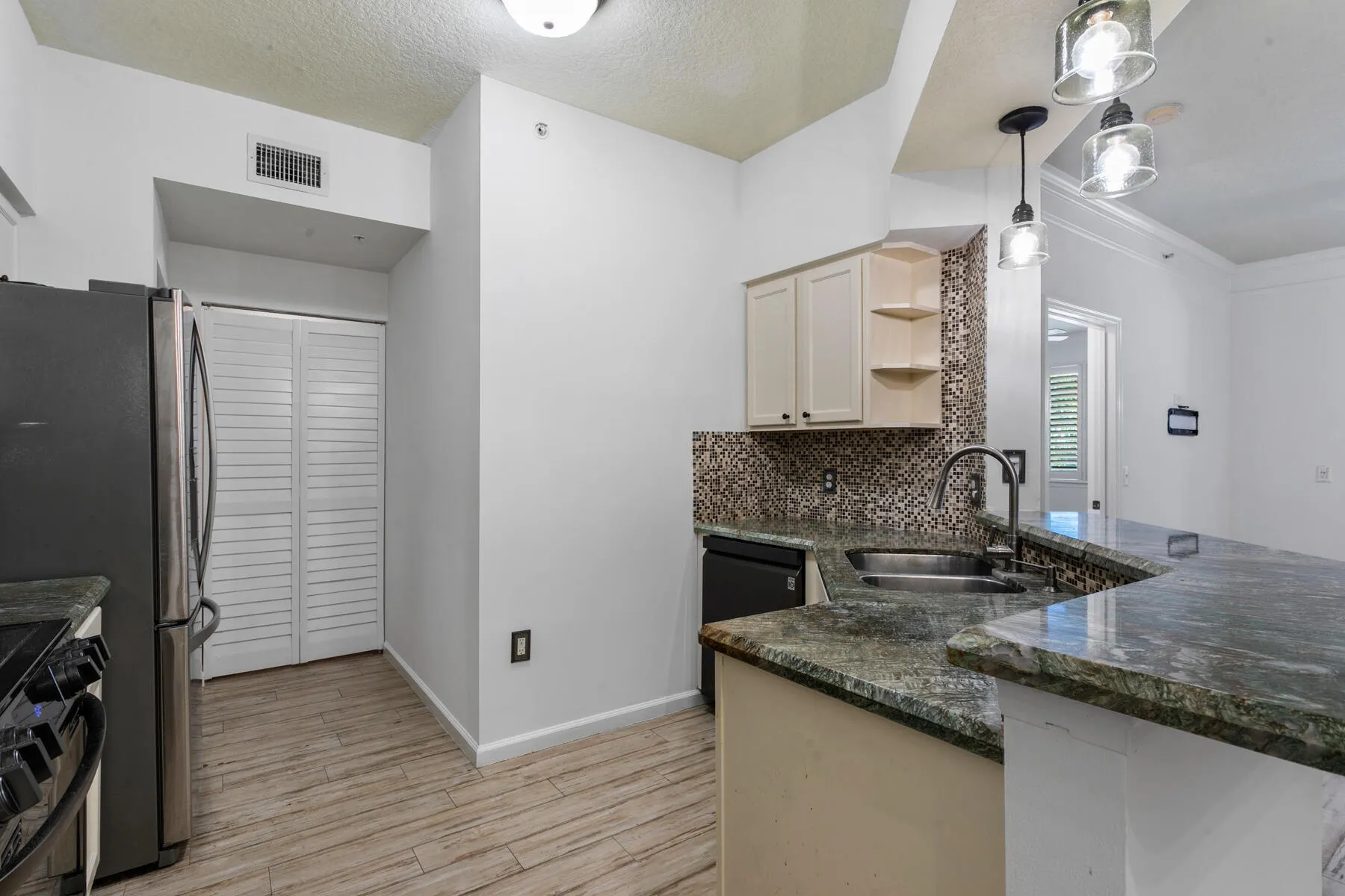 10103_Myrtlewood_10_MLS
