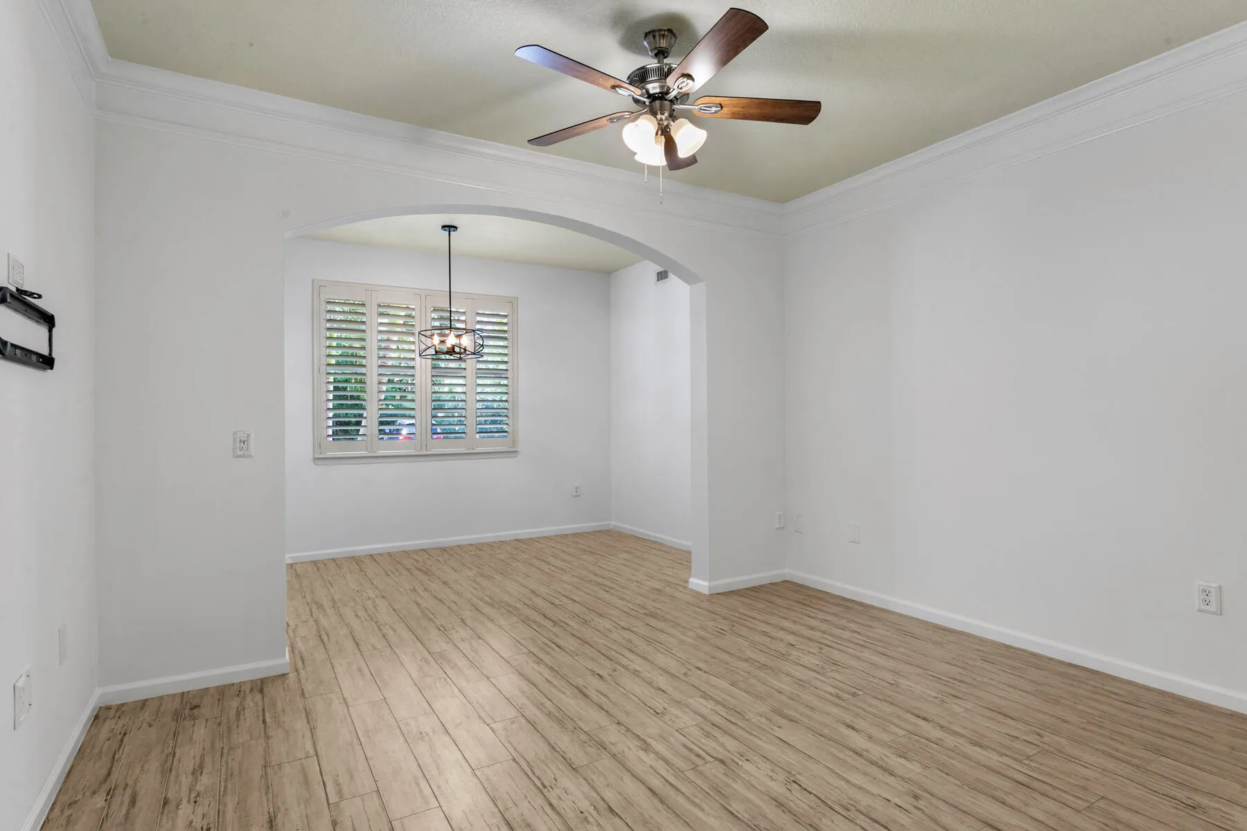 10103_Myrtlewood_19_MLS