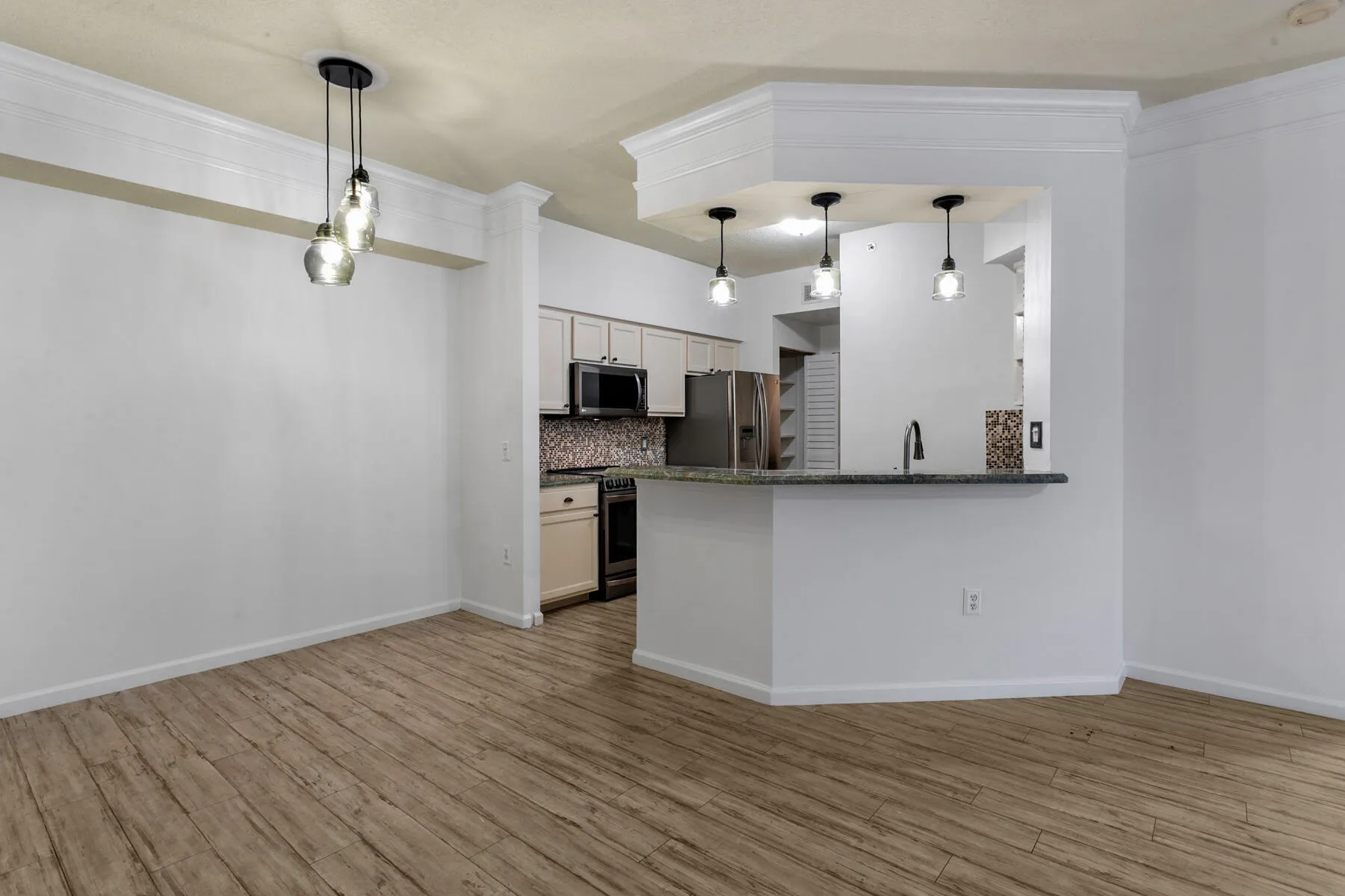 10103_Myrtlewood_17_MLS