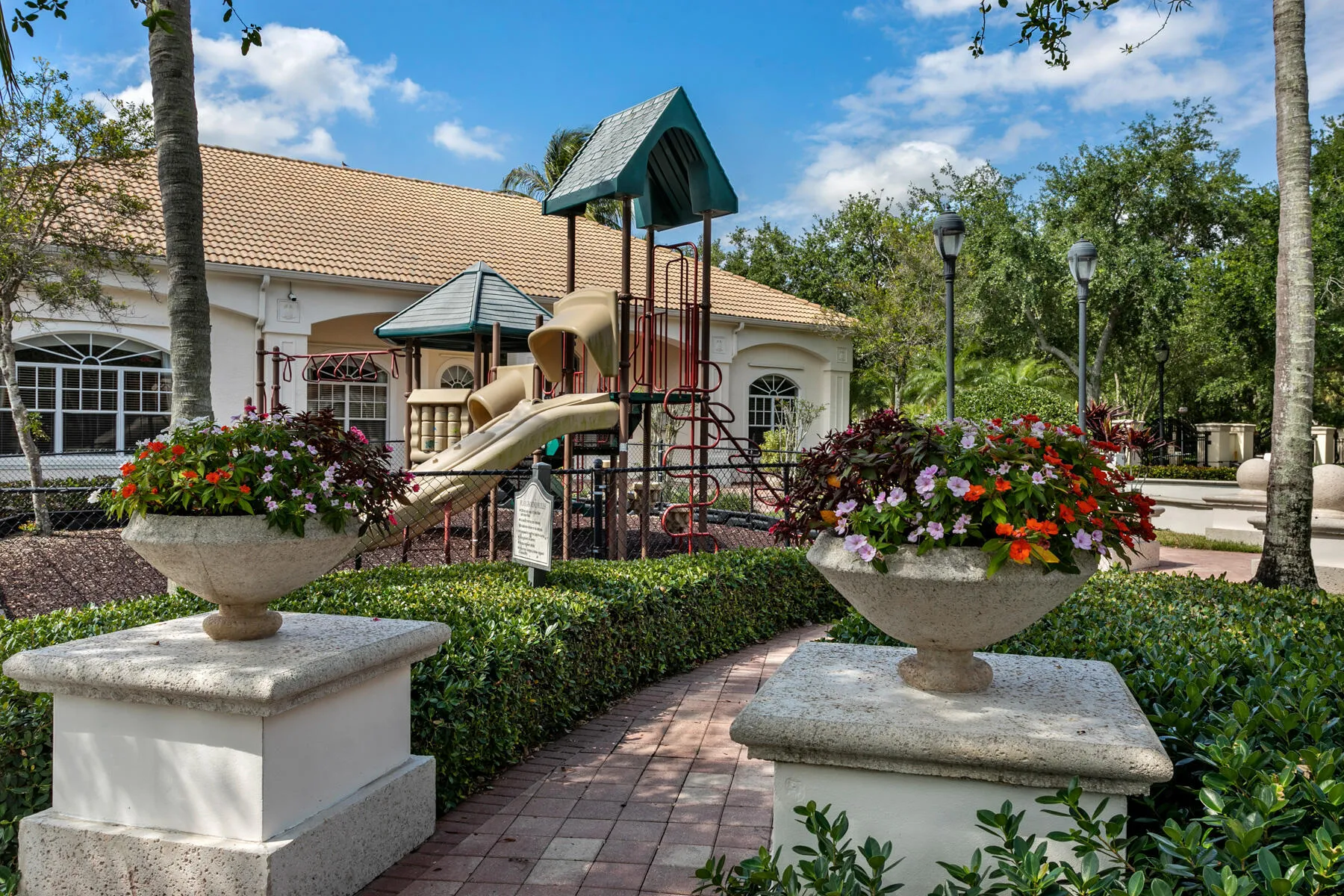 10103_Myrtlewood_28_MLS