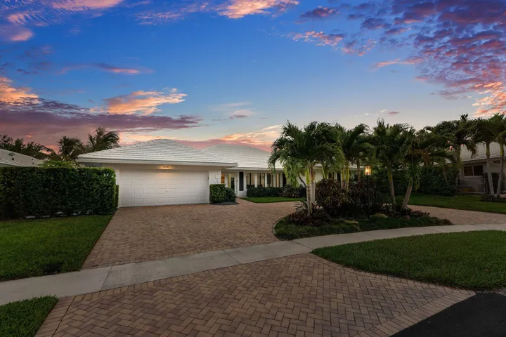 066-800HollyLane-BocaRaton-FL-33486-SMAL